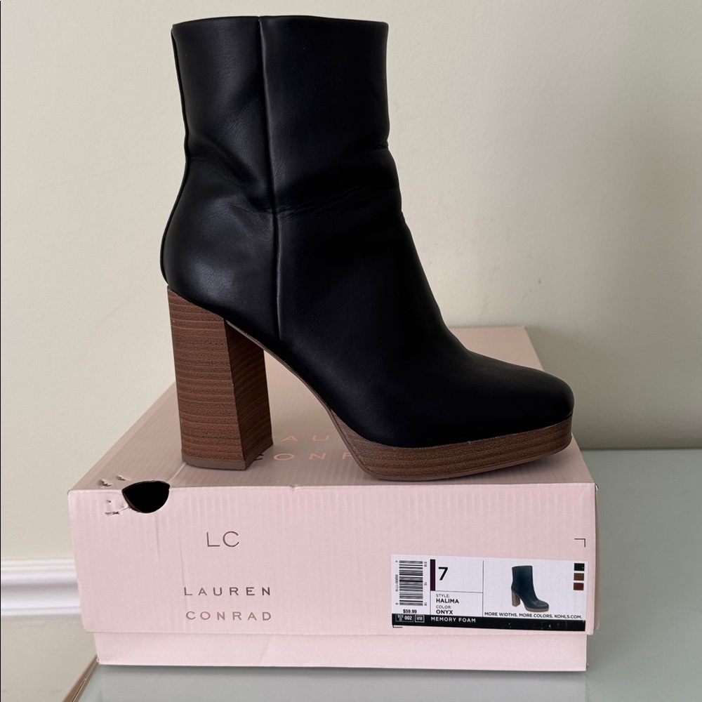 LC Lauren Conrad Halima Women's Stacked Heel Boots